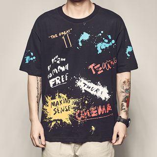 Elbow-sleeve Graffiti T-shirt