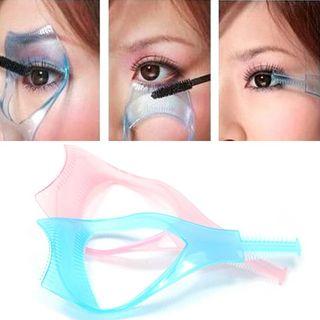 Mascara Application Guide Tool