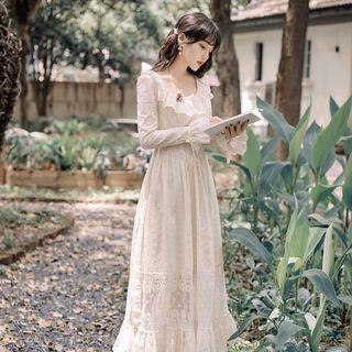 Eyelet Collared Bell-sleeve A-line Maxi Dress