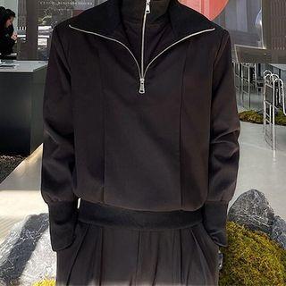Mock Two-piece Turtleneck Half-zip Sweatshirt