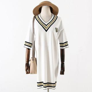 Contrast Trim Elbow-sleeve V-neck Knit Dress