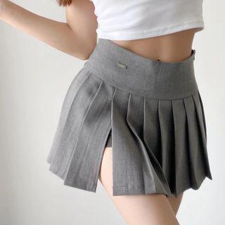 High-waist Split Plain Pleated Mini Skirt