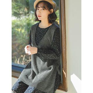 V-neck Side Slit Knit Vest