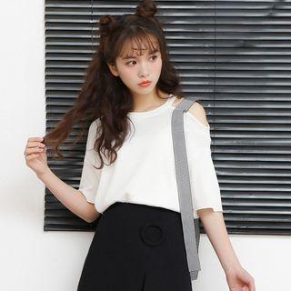 Open Shoulder Short-sleeve Knit Top