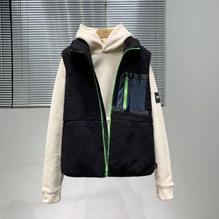 Contrast Zip Vest