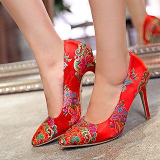 Embroidered High-heel Pumps