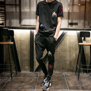 Set: Embroidered Short-sleeve T-shirt + Skinny Sweatpants