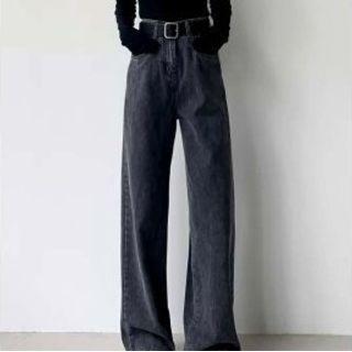 High Waist Mid Rise Loose Fit Jeans