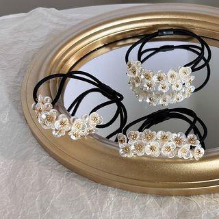 Flower Faux Pearl Hair Tie Faux Pearl & White Flowers - Black - One Size