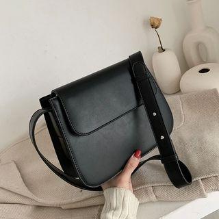 Flap Sqaure Crossbody Bag