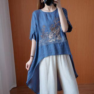 Elbow-sleeve Dip Back Blouse