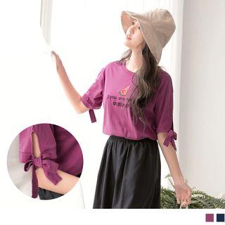 Bow-tie Sleeve Embroidered Top