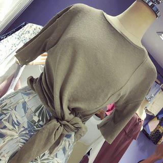 Short Sleeve Asymmetrical Hem T-shirt