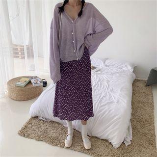 Long-sleeve Buttoned Knit Top / Floral Print A-line Midi Skirt