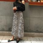 Off-shoulder Long-sleeve T-shirt / Leopard Print Midi A-line Skirt