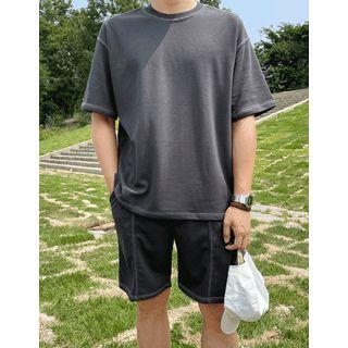 Contrast-stitch Boxy T-shirt