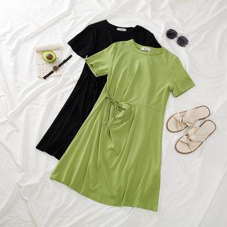 Short-sleeve Tie Waist Plain Dress