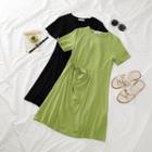 Short-sleeve Tie Waist Plain Dress