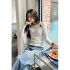 Raglan-sleeve Slit-detail T-shirt
