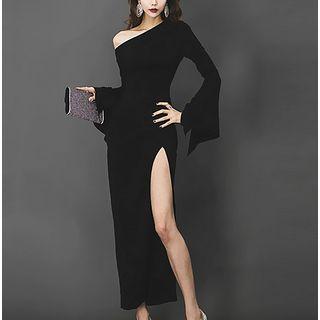 Single-shoulder Bell-sleeve Maxi Asymmetric Dress