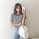 Bare-back Stripe T-shirt
