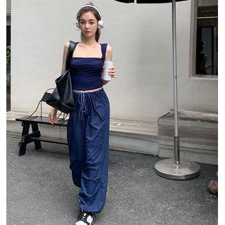 Deep Square-neck Crop Top / Straight-cut Loose Harem Pants