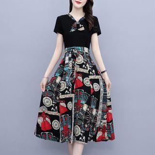 Short-sleeve Bow-front Graphic Print Midi A-line Dress