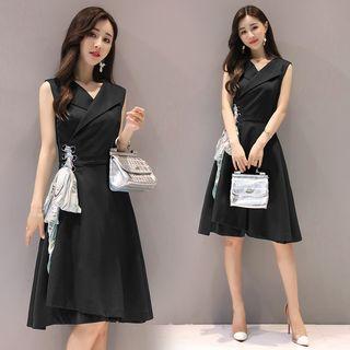 Lace-up Sleeveless A-line Midi Dress