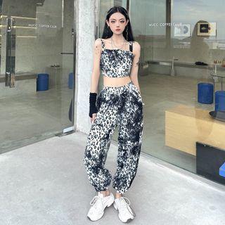 Set: Sleeveless Leopard Cropped Top + Drawstring Hem Sweatpants