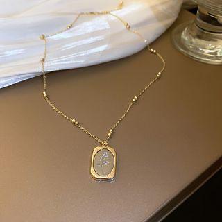 Flower Resin Pendant Alloy Necklace 1pc - Gold & Almond - One Size