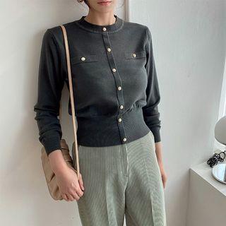Faux-pearl Button Cropped Knit Top