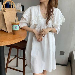 Short-sleeve Eyelet Lace Collar Plain Dress White - One Size