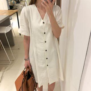 Short-sleeve Button-up A-line Dress