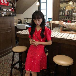 Short-sleeve V-neck Heart Print Dress