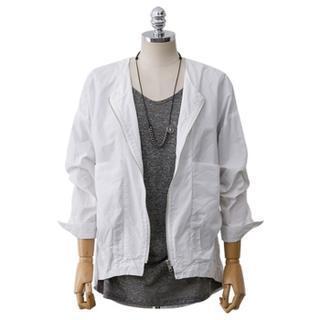 Dual-pocket Zip-up Jacket