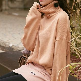 Boxy Turtleneck Sweater