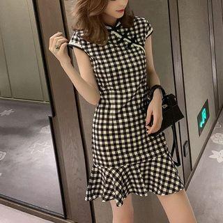 Cap-sleeve Plaid Mini Sheath Dress