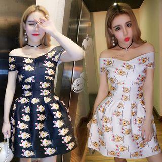 Short-sleeve Off-shoulder Patterned Dress