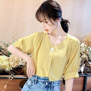 Short-sleeve Buttoned Chiffon Blouse