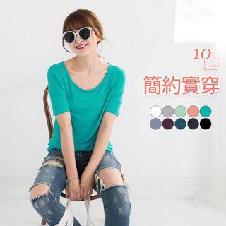 Short-sleeve Round Neck Cotton T-shirt