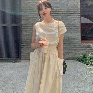 Sleeveless Plain Pocket Detail Dress Milky White - One Size