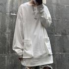 Front Pocket Long-sleeve Round Neck T-shirt