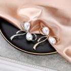 Faux Pearl Bow Brooch