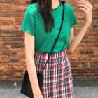 Short-sleeve T-shirt / Mini Plaid Pencil Skirt