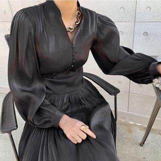 Long-sleeve V-neck Midi A-line Silky Dress