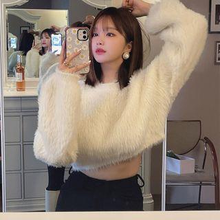 Round-neck Faux-fur Knit Crop Top