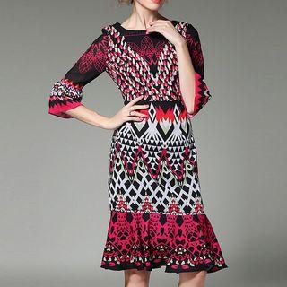 Patterned 3/4-sleeve Midi Sheath Dress