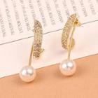 Faux Pearl Earring 1 Pair - Ear Studs - White & Gold - One Size