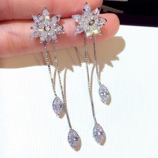 Rhinestone Snowflake Fringed Earring Rhinestone Snowflake Fringed Earring - Silver - One Size