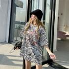 Zebra Elbow-sleeve T-shirt